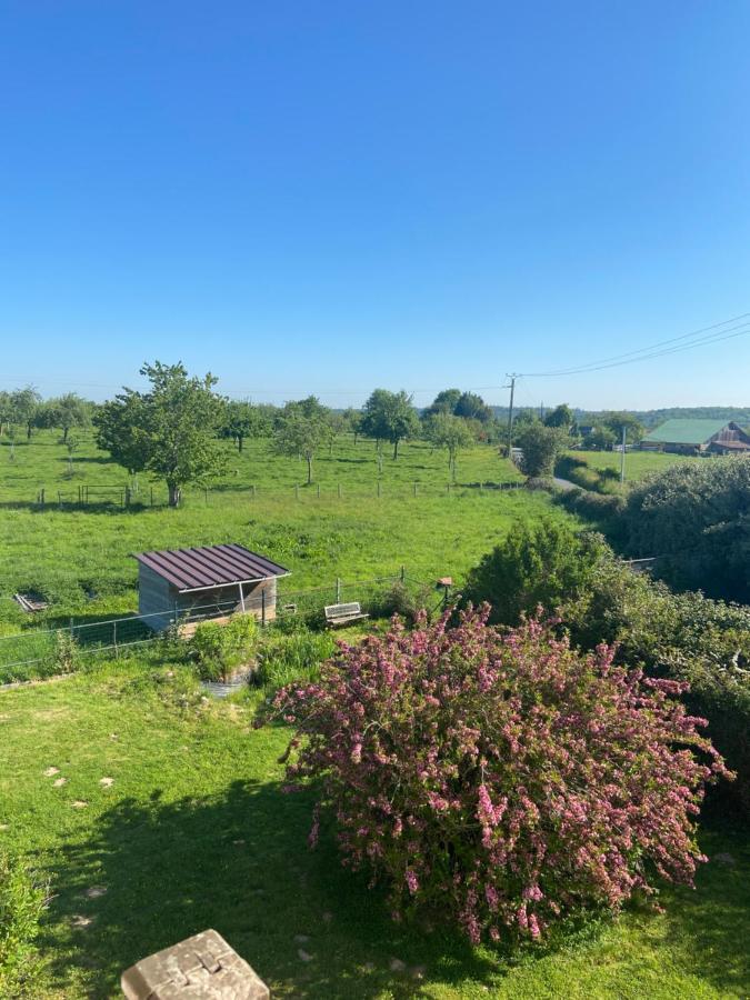Le Domaine Grestain Lägenhet Fatouville-Grestain Exteriör bild